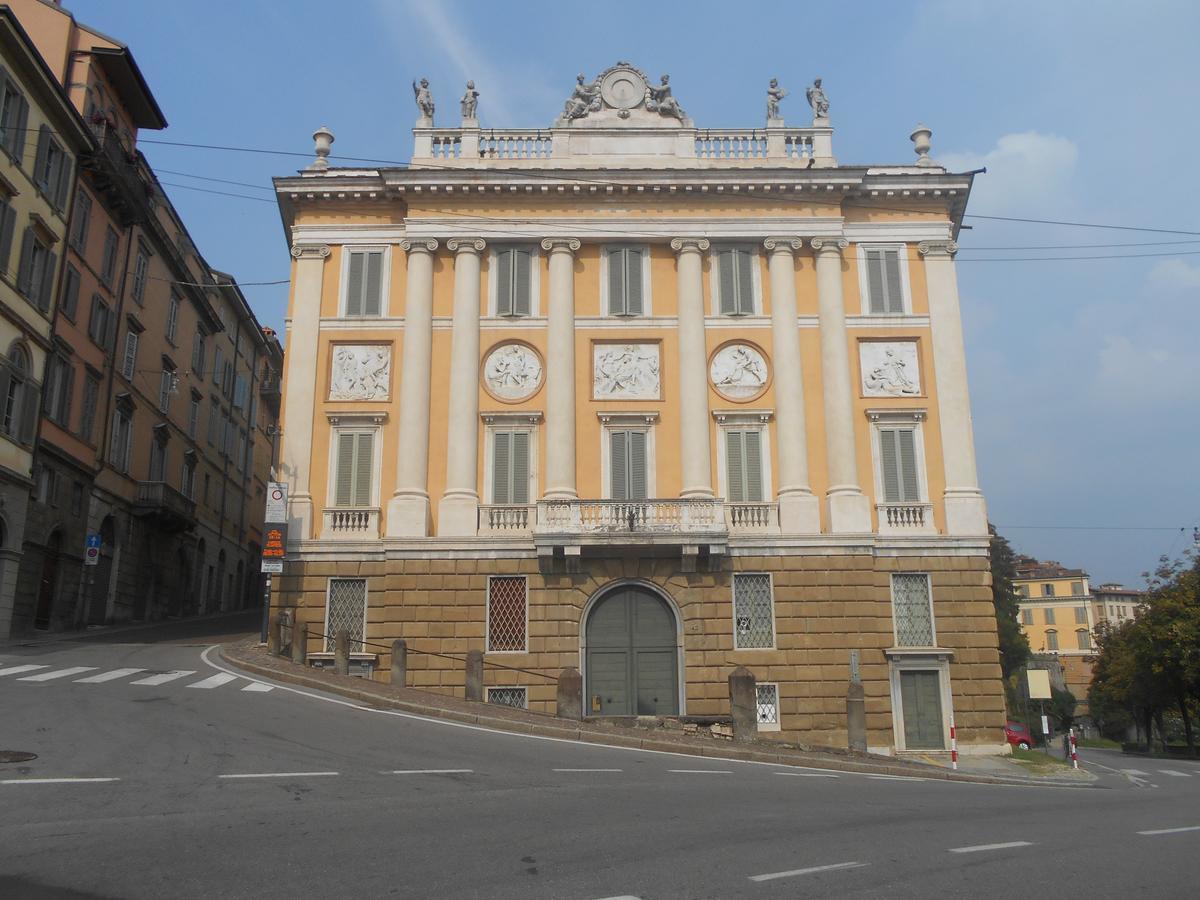 La Maison Des Artistes Bergamo Eksteriør bilde